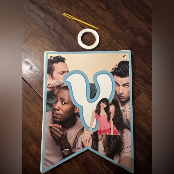 New Girl TV Show - Happy Birthday Banner - Picture 2 of 3